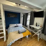 Hyde Park Studio Flat